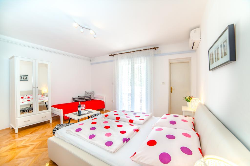 Guest House Marica Ровинь Экстерьер фото