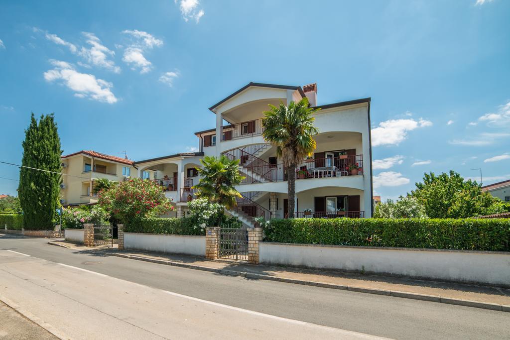 Guest House Marica Ровинь Экстерьер фото